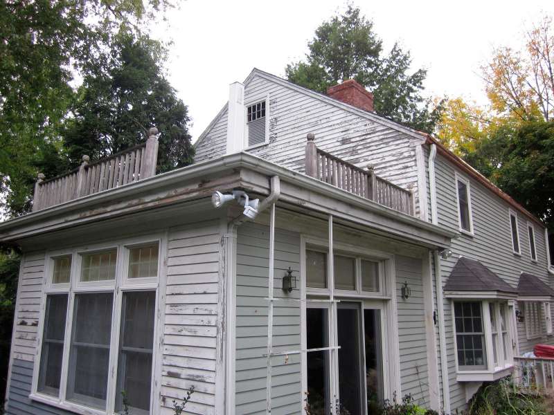 exterior-newton-1c.jpg 