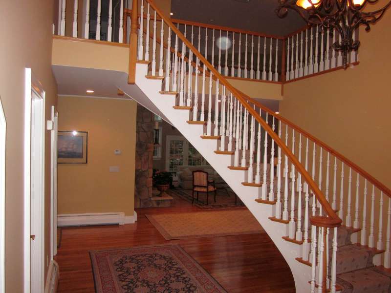 interior-winchester-1c.jpg 
