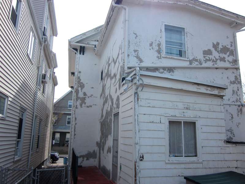 two-family-somerville-1b.jpg 